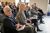 posluchači v refektáři Starobrněnského kláštera (foto: Radek Gomola, Munipress)